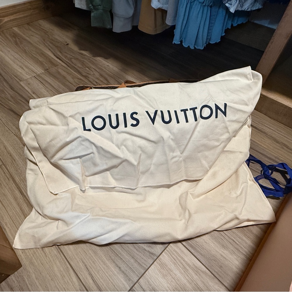 ✨Louis Vuitton Neverfull Monogram Tote Bag - Picture 7 of 12